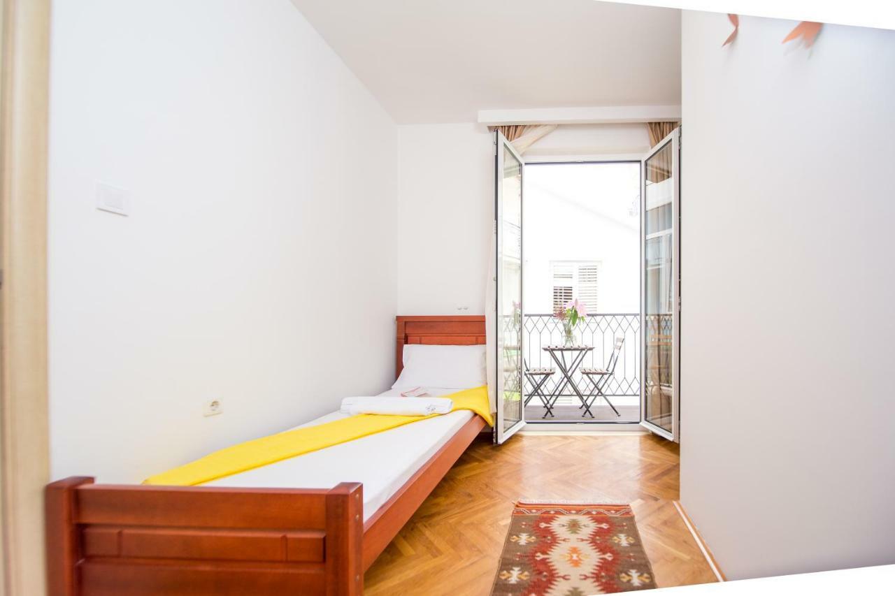 Dieden 4*